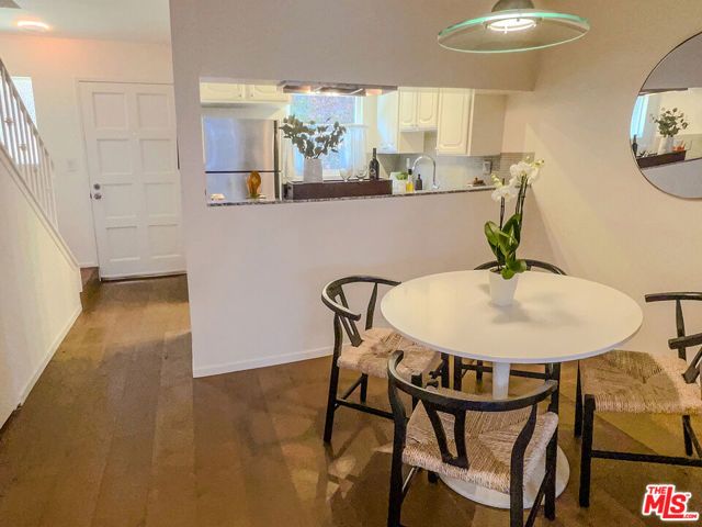 2624 Kansas Avenue 11, Santa Monica, CA 90404