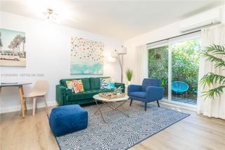 735 NE 15th Street 1-4, Fort Lauderdale, FL 33304
