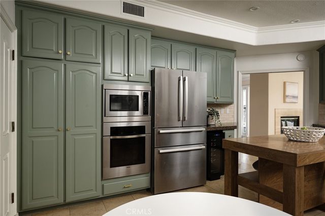 6201 Cordoba Court, Long Beach, CA 90803