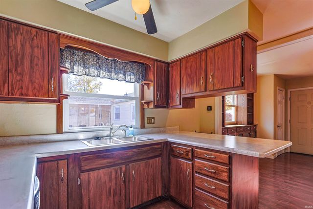 1206 Congress Avenue, South Bend, IN 46615