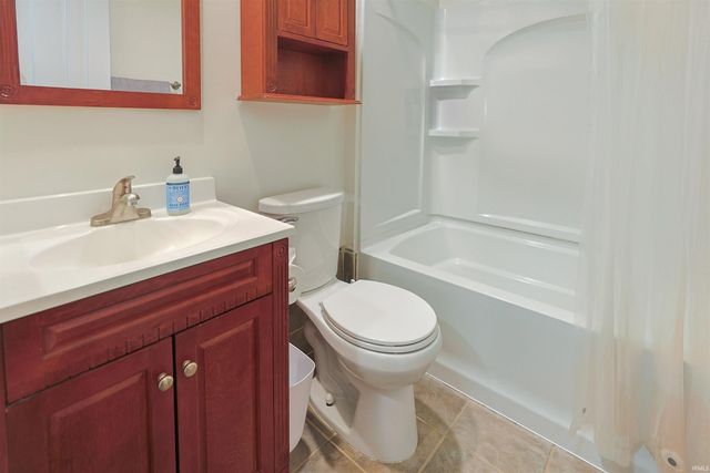 1206 Congress Avenue, South Bend, IN 46615