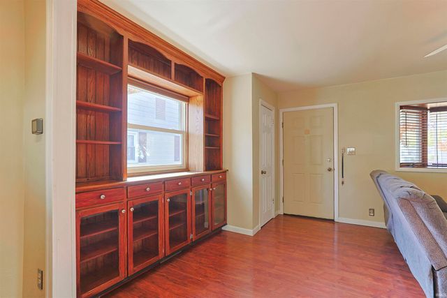 1206 Congress Avenue, South Bend, IN 46615