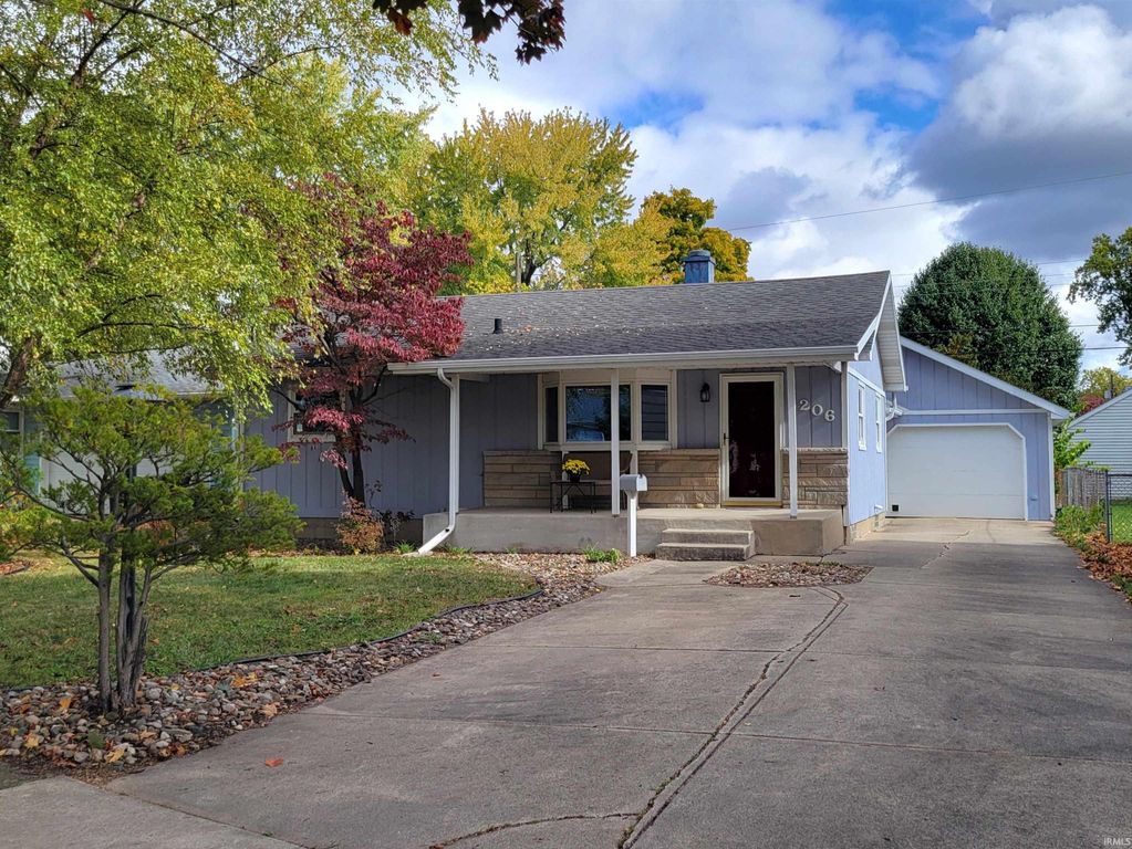 1206 Congress Avenue, South Bend, IN 46615