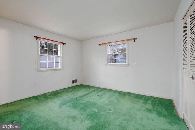 9403 AVENEL RD, Silver Spring, MD 20903