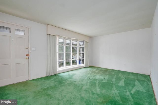 9403 AVENEL RD, Silver Spring, MD 20903