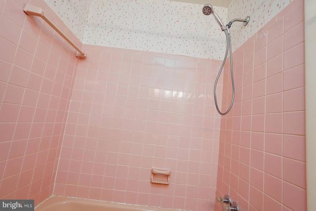 9403 AVENEL RD, Silver Spring, MD 20903