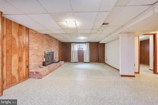 9403 AVENEL RD, Silver Spring, MD 20903