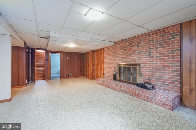 9403 AVENEL RD, Silver Spring, MD 20903