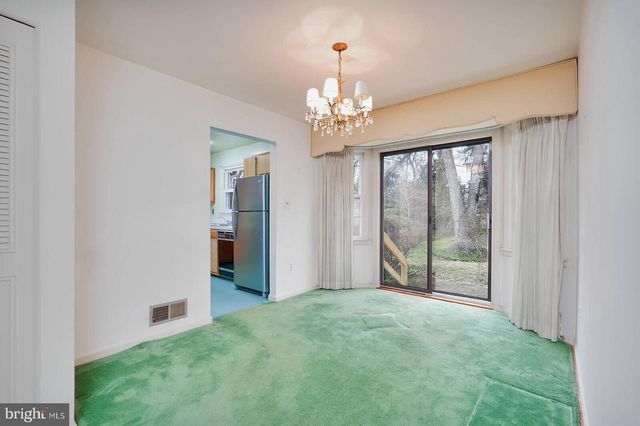 9403 AVENEL RD, Silver Spring, MD 20903