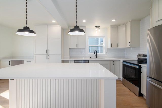 50 6TH STREET, Fond Du Lac, WI 54935