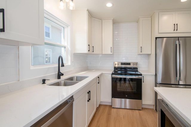 50 6TH STREET, Fond Du Lac, WI 54935