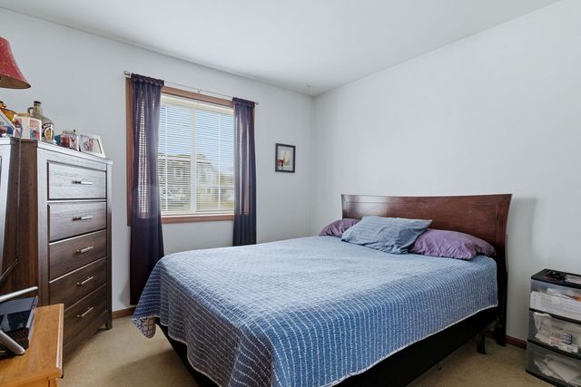 1215 Williamsport Drive 2, Westmont, IL 60559