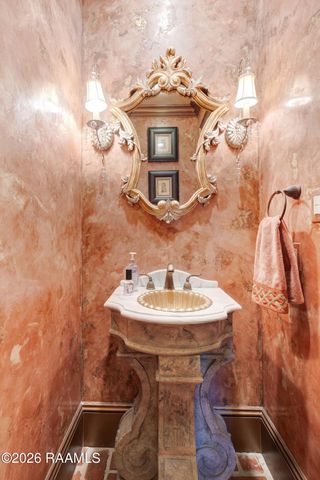 107 Western Lane, Lafayette, LA 70507