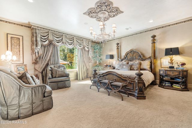 107 Western Lane, Lafayette, LA 70507