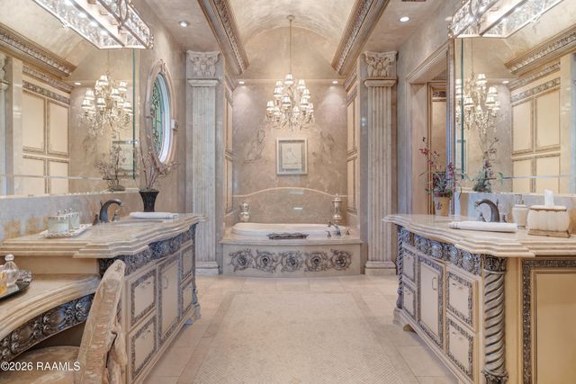 107 Western Lane, Lafayette, LA 70507