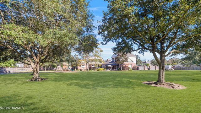 107 Western Lane, Lafayette, LA 70507