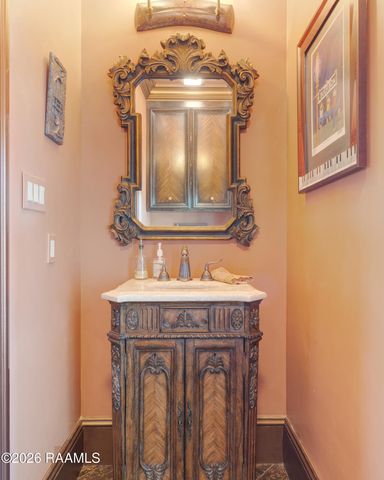 107 Western Lane, Lafayette, LA 70507