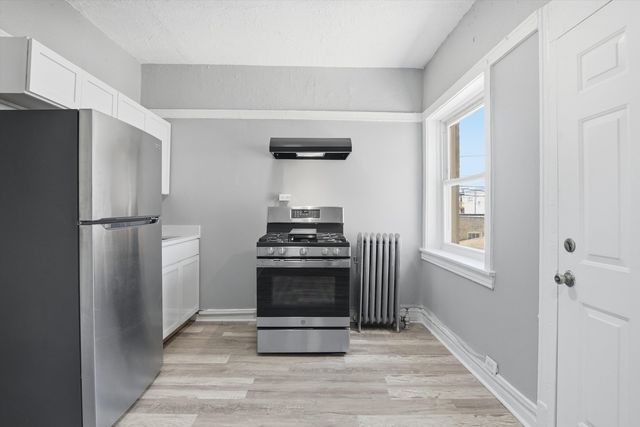 7304 S Union Avenue, Chicago, IL 60621