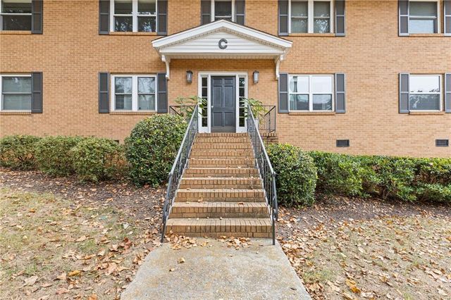 3510 Roswell Road APT C2, Atlanta, GA 30305