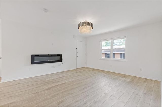 3510 Roswell Road APT C2, Atlanta, GA 30305