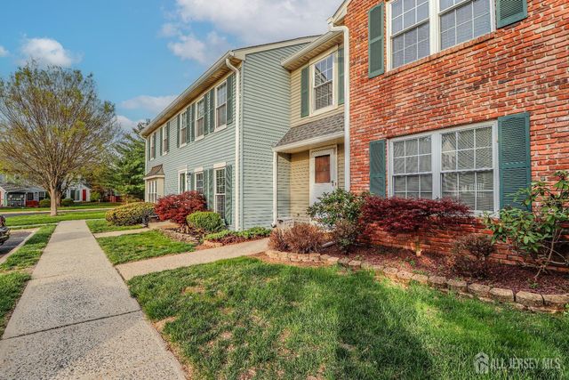 118 Selby Court, Franklin, NJ 08873