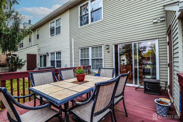 118 Selby Court, Franklin, NJ 08873