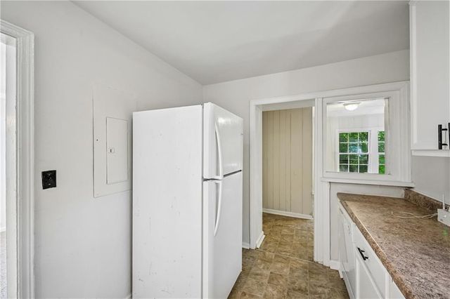 523 Ashburton Avenue, Decatur, GA 30032