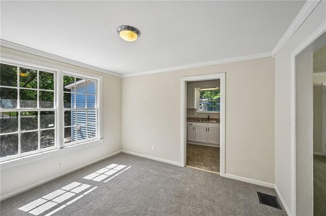 523 Ashburton Avenue, Decatur, GA 30032