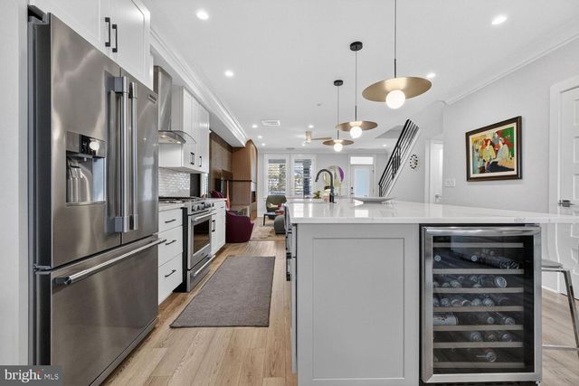 2214 NORTH CAPITOL ST NW, Washington, DC 20002