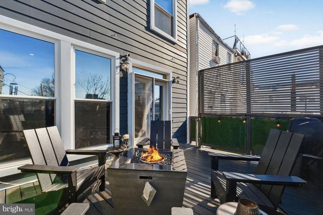 2214 NORTH CAPITOL ST NW, Washington, DC 20002