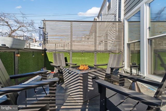 2214 NORTH CAPITOL ST NW, Washington, DC 20002
