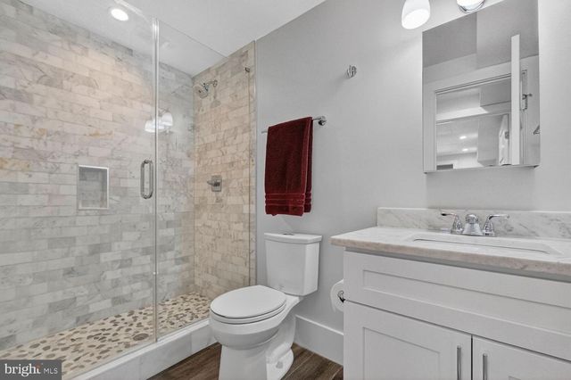 2214 NORTH CAPITOL ST NW, Washington, DC 20002