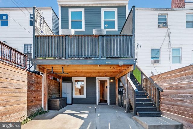 2214 NORTH CAPITOL ST NW, Washington, DC 20002