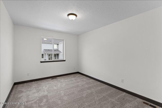 2846 N Neptune St, Post Falls, ID 83854