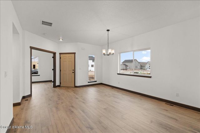 2846 N Neptune St, Post Falls, ID 83854