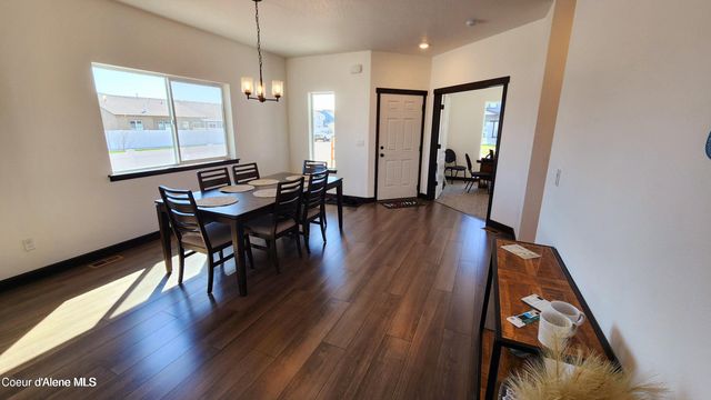 2846 N Neptune St, Post Falls, ID 83854
