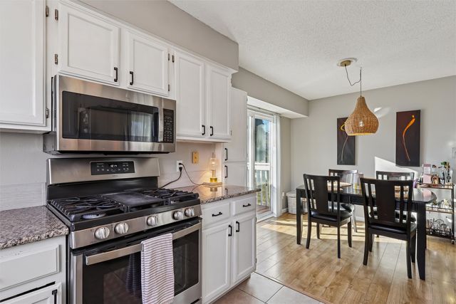 5132 Westwood Drive, West Des Moines, IA 50265