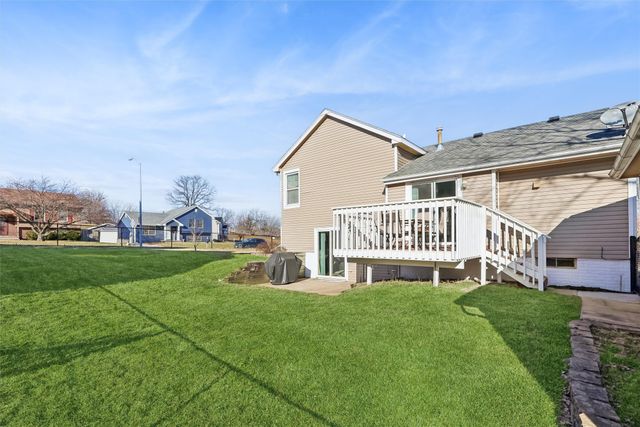 5132 Westwood Drive, West Des Moines, IA 50265