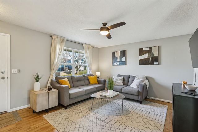 5132 Westwood Drive, West Des Moines, IA 50265