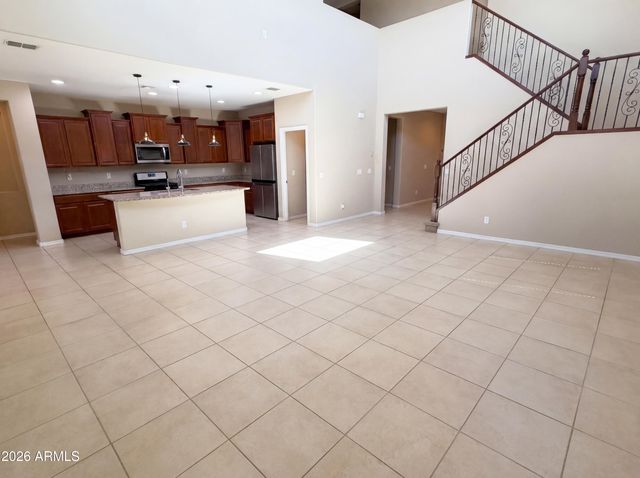 10742 W PRICKLY PEAR Trail, Peoria, AZ 85383