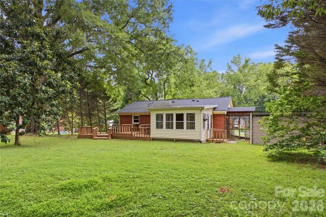 325 Grover Moore Place, Indian Trail, NC 28079