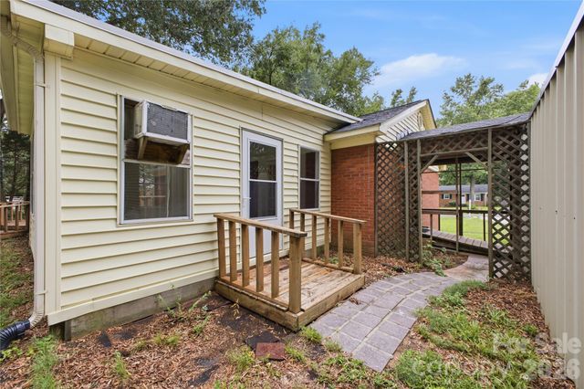 325 Grover Moore Place, Indian Trail, NC 28079