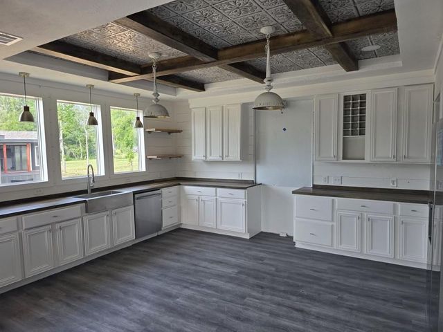 150 County Road 373 1, Splendora, TX 77372