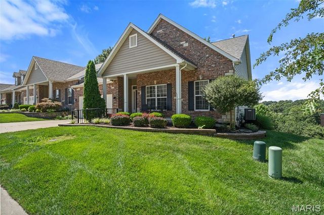 5230 Hollow Wood Court, St Louis, MO 63128