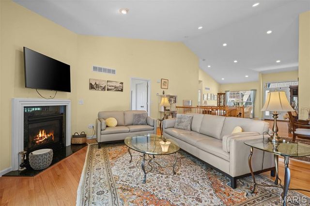 5230 Hollow Wood Court, St Louis, MO 63128