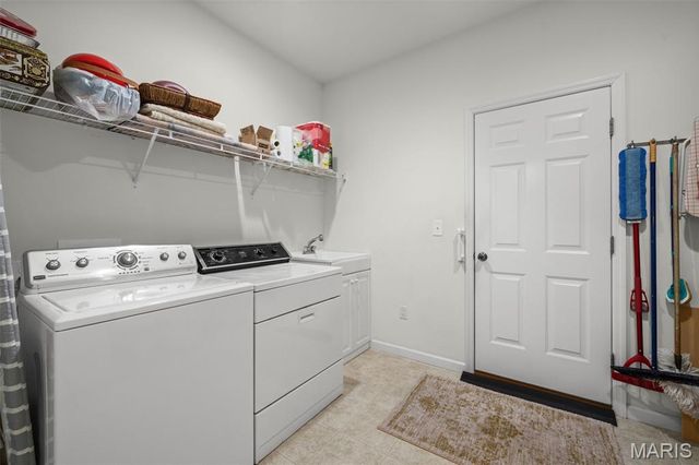 5230 Hollow Wood Court, St Louis, MO 63128