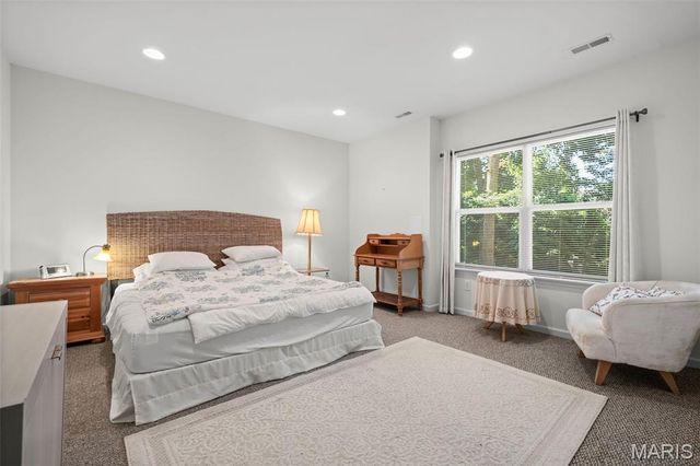 5230 Hollow Wood Court, St Louis, MO 63128
