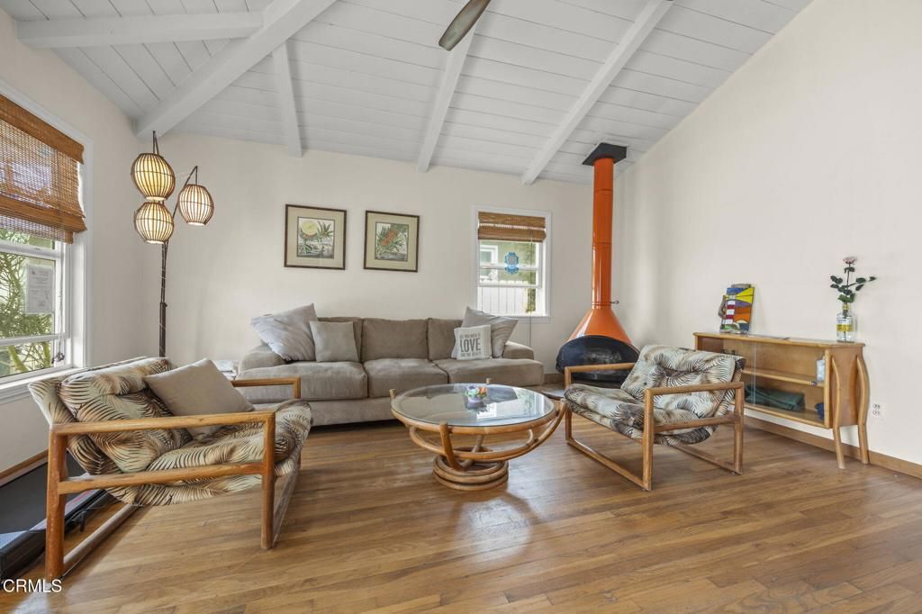 Image 9 of property listing at 345 Melrose Drive, Oxnard, CA 93035