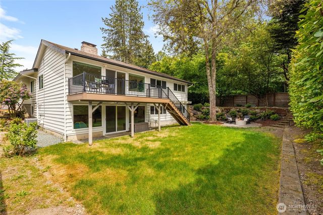 7047 NE 138th Street, Kirkland, WA 98034