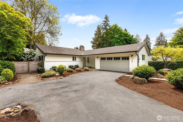 7047 NE 138th Street, Kirkland, WA 98034